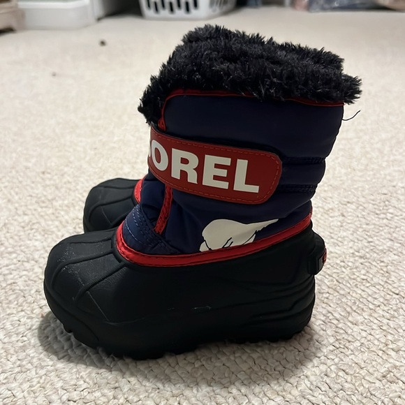 Toddler sorel snow boots - Picture 2 of 4
